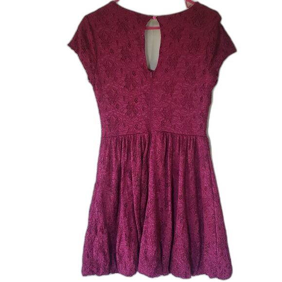 Junior Burgundy Sequin Heart Lace Mini Dress 7 | Party Sparkle Statement - Picture 2 of 7